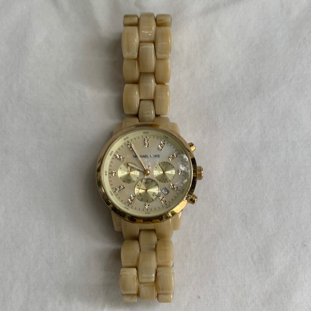 Woman watch
